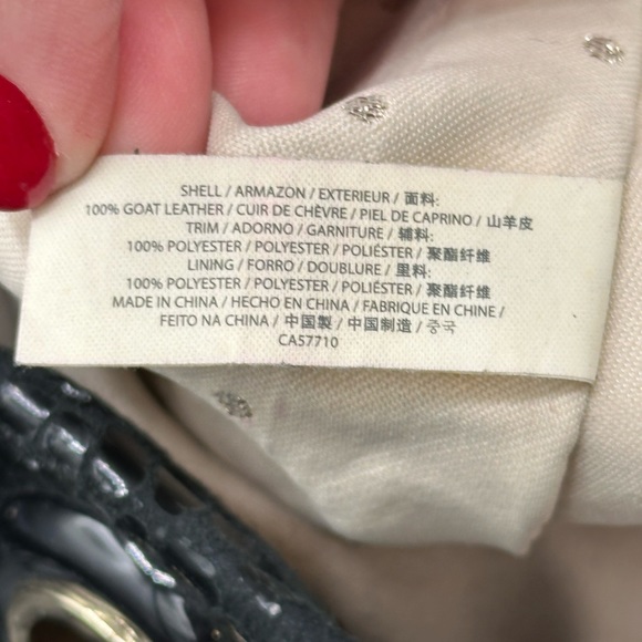 Katie Spade ♠️ SALE!! Black Croc Pattern Bag size large slouchy and soft!! - Picture 10 of 15